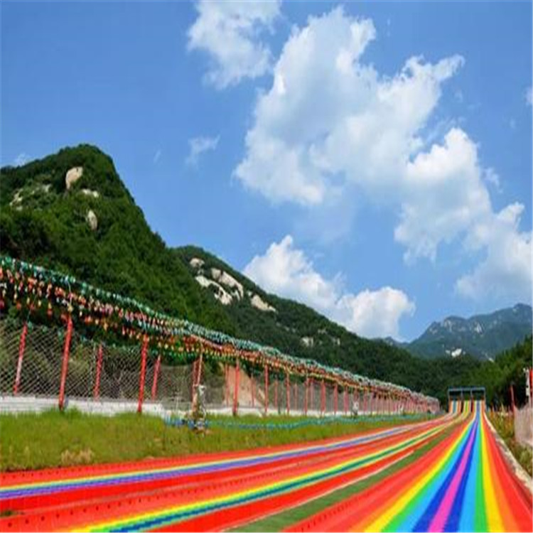 深圳彩虹滑道项目